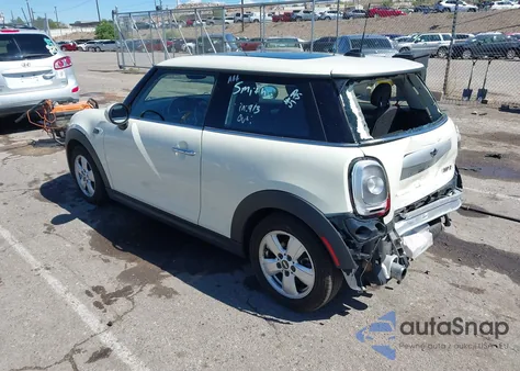 2015 Mini Hardtop Cooper z USA, uszkodzony, nr VIN WMWXM5C5XFT938986